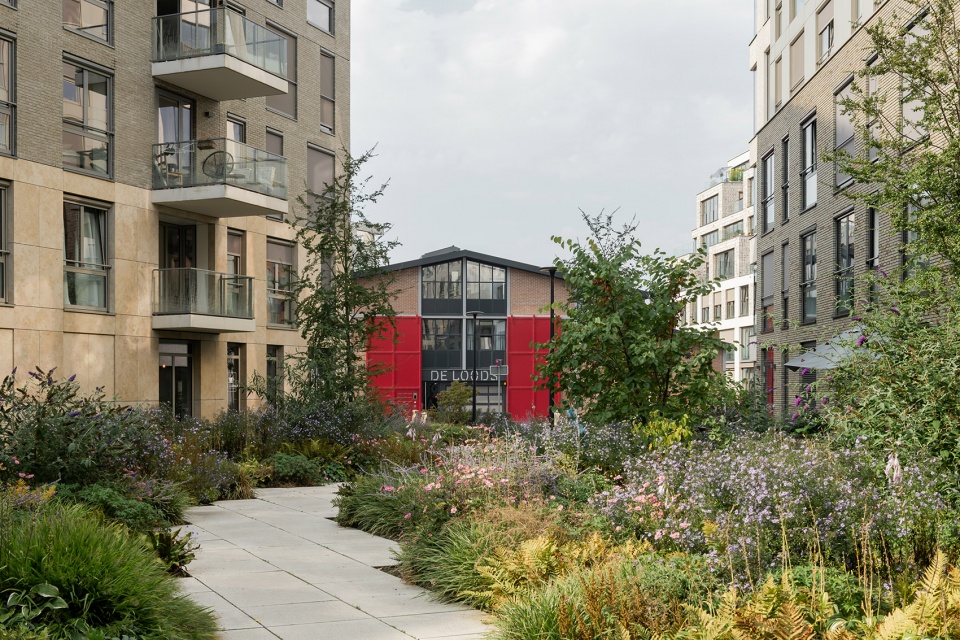 cruquius island housing by kcap