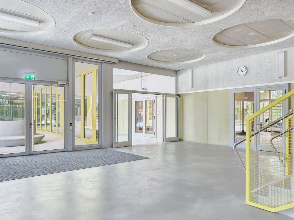 new school complex on thurgauerstrasse by bollhalder walser architektu