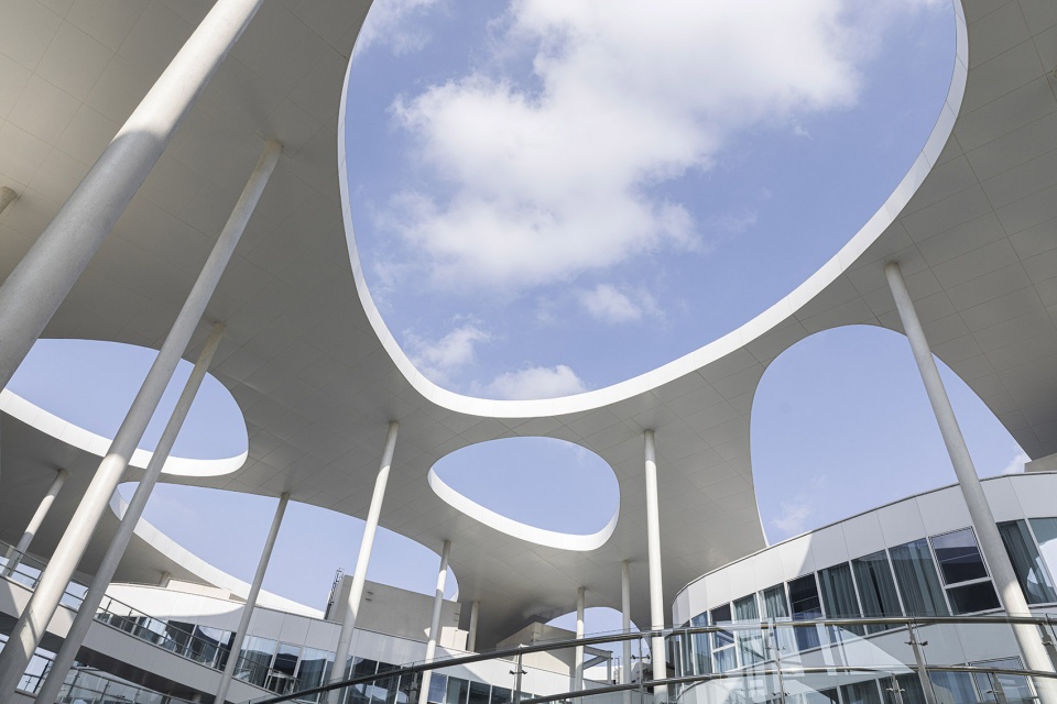 rizhao tea innovation park by kong xiangwei studio