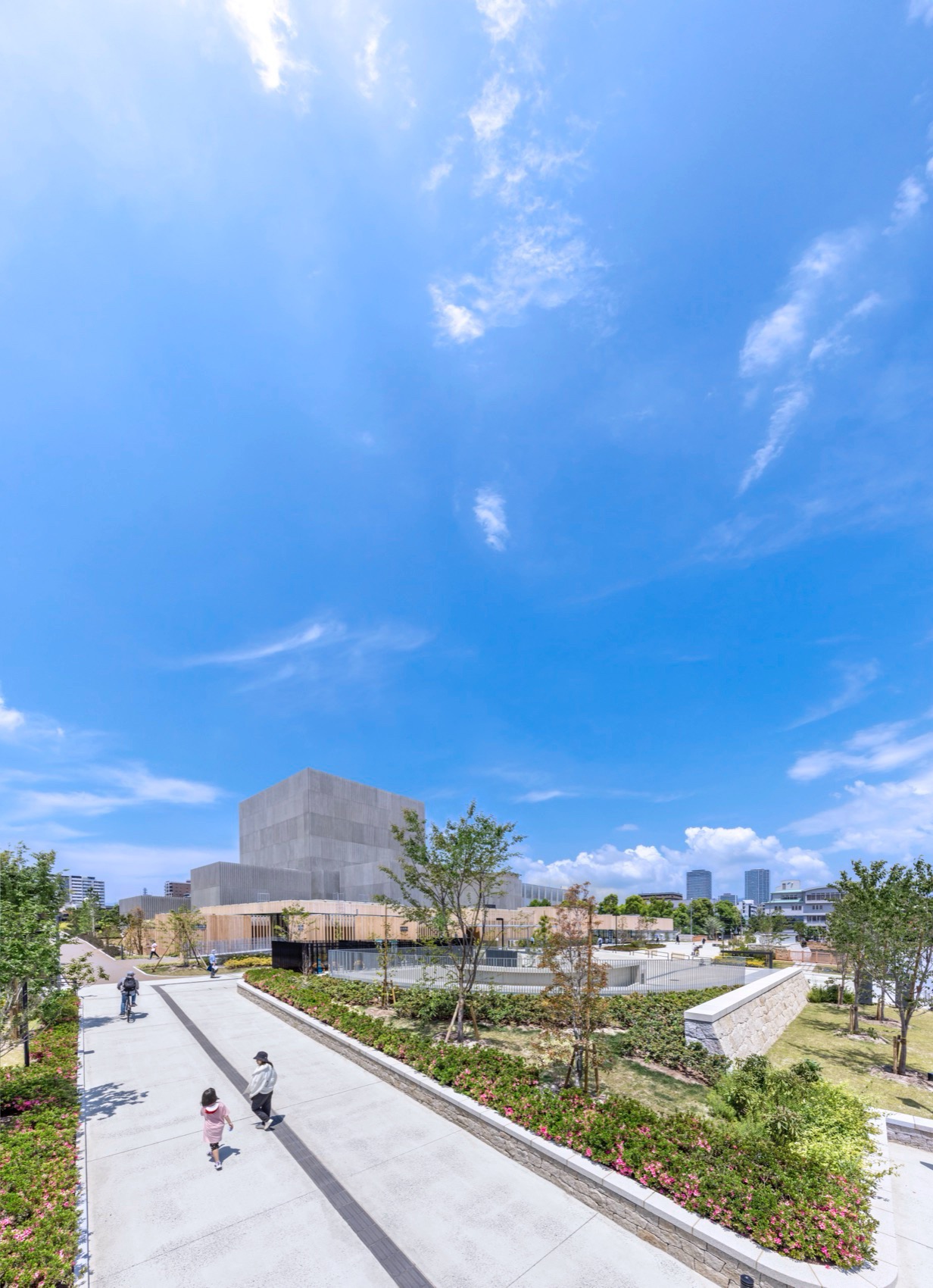 Takatsuki Arts Theatre by NIKKEN SEKKEI LTD - 谷德设计网