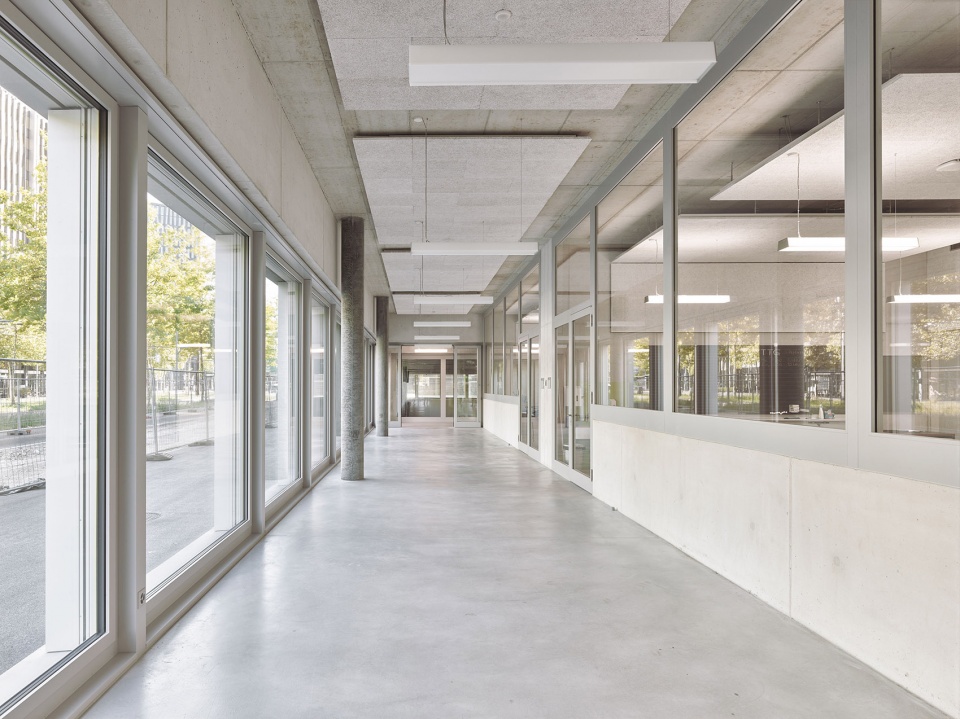 new school complex on thurgauerstrasse by bollhalder walser architektu