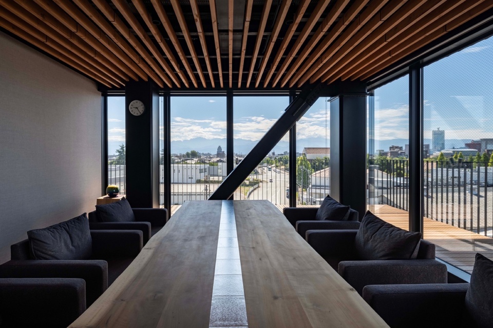Juzen Chemical Corporation Head Office Building by KEY OPERATION INC ARCHITECTS