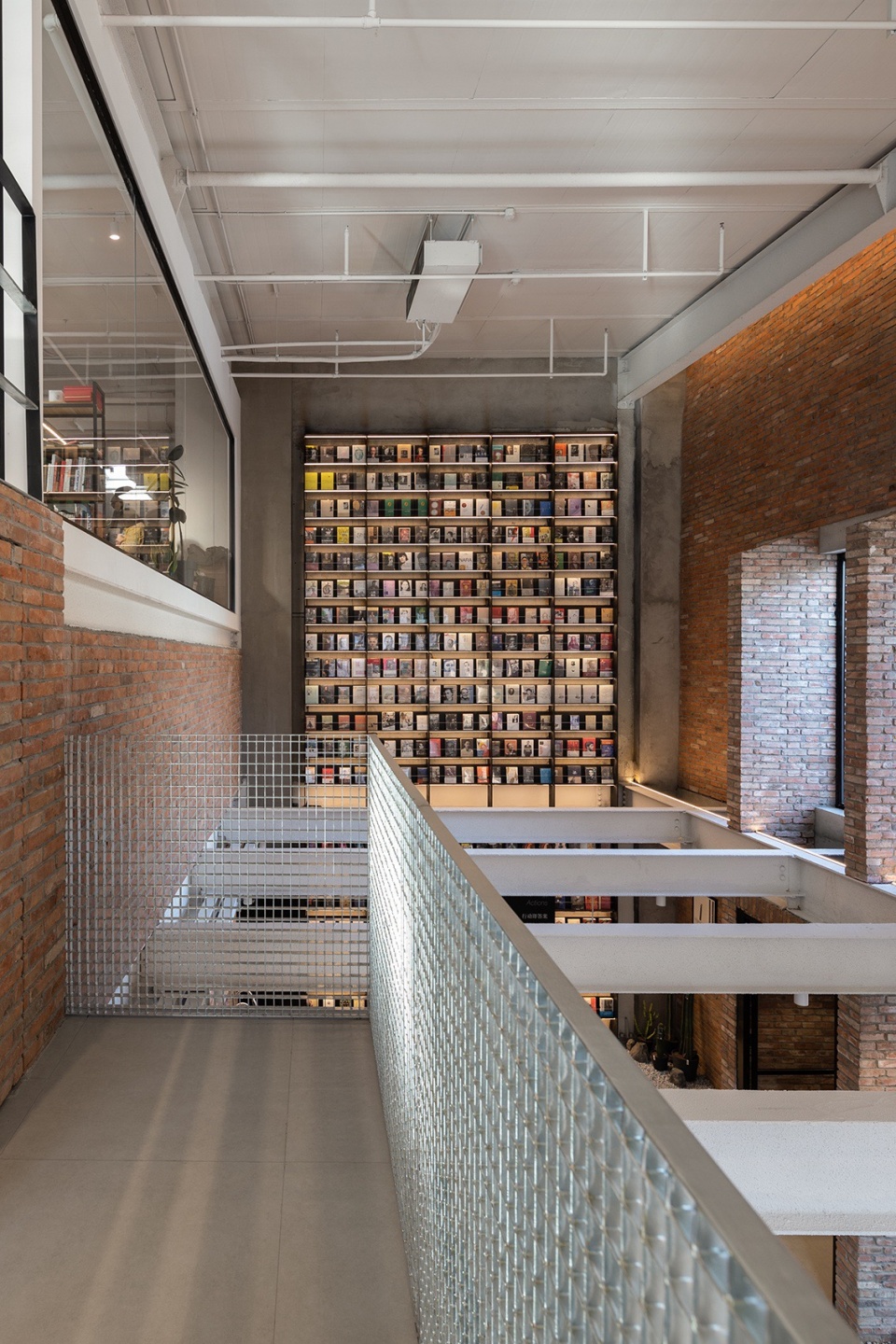 OWSPACE 从二层看书墙view of the book wall from the second floor by CG DESIGN@吴昂