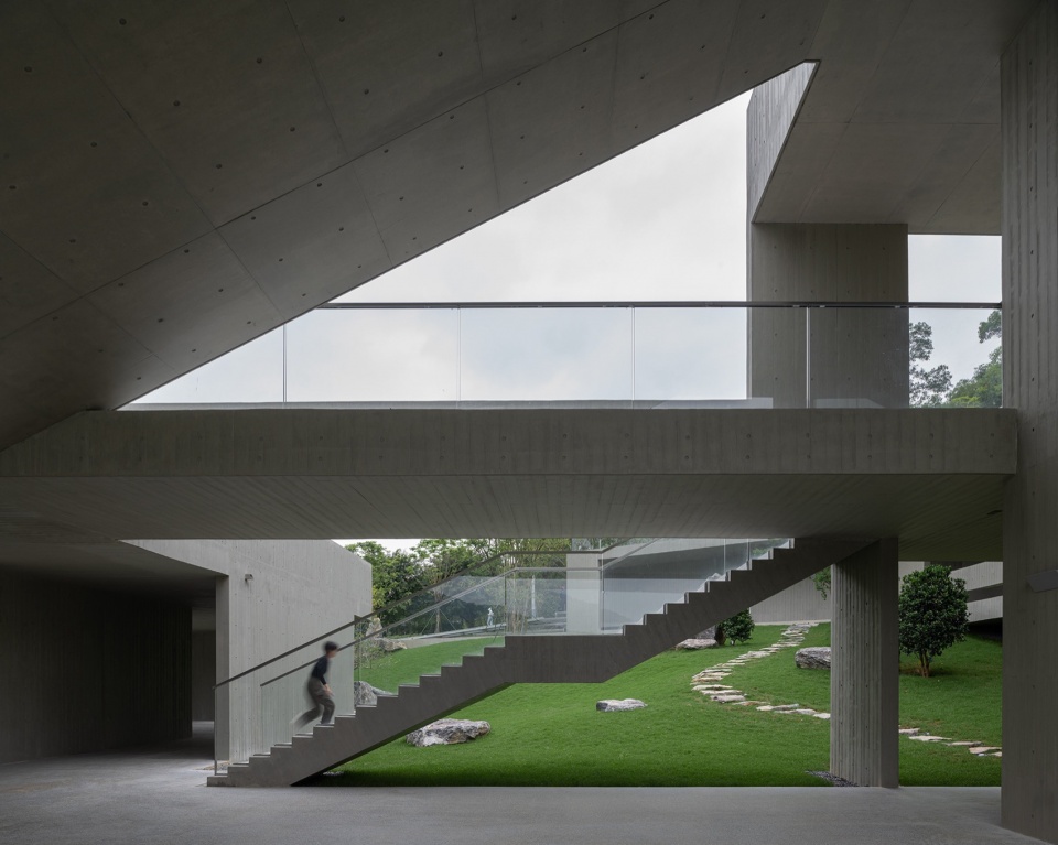 Sunshine Loft and Moon Pavilion