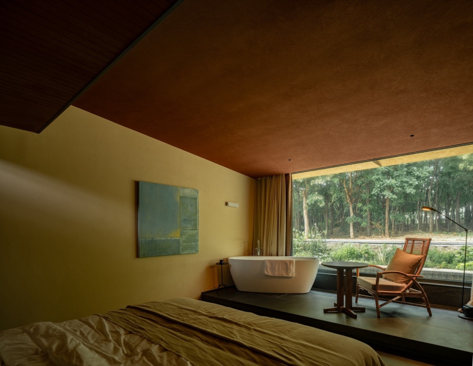 Bushe Boutique Hotel