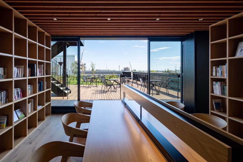 Juzen Chemical Corporation Head Office Building by KEY OPERATION INC ARCHITECTS