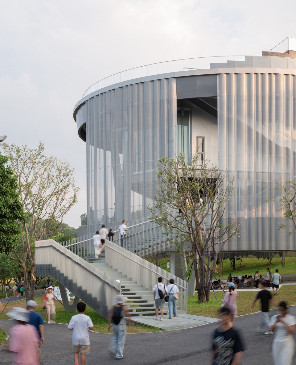 Sunshine Loft and Moon Pavilion