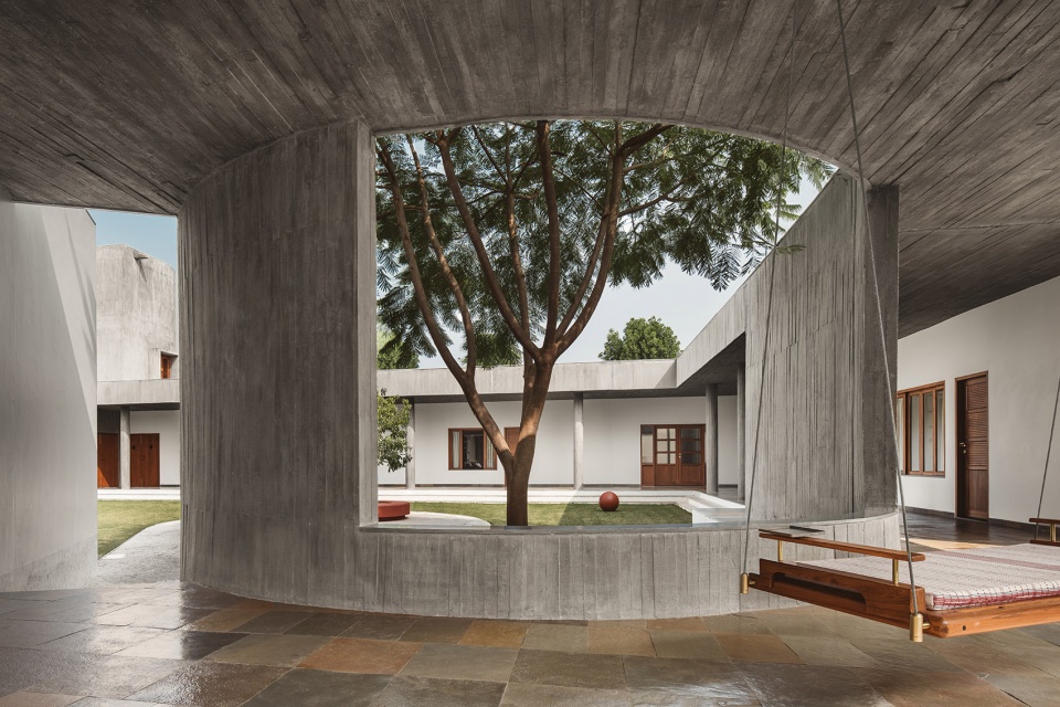 enclosure by design ni dukaan