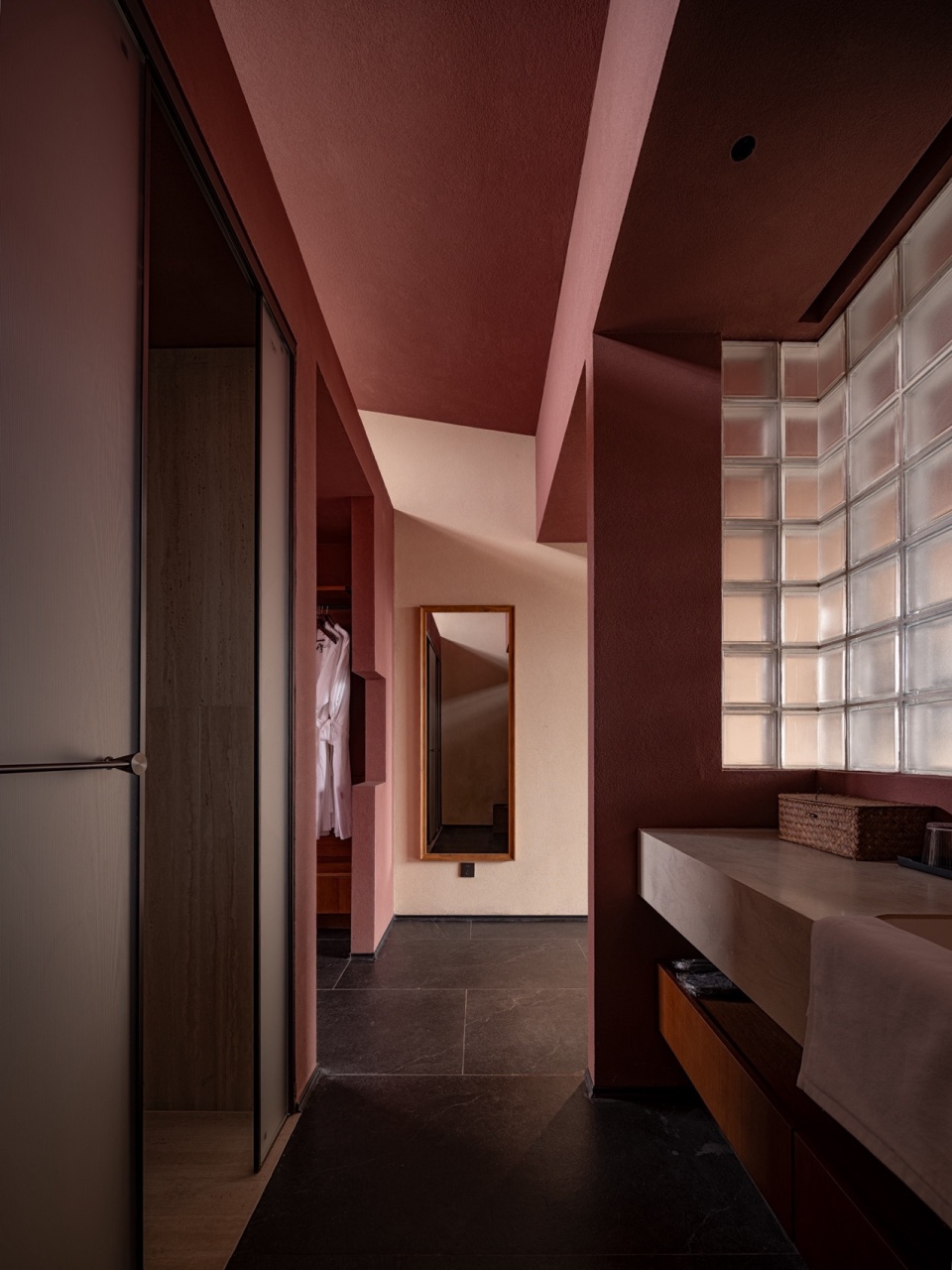 Bushe Boutique Hotel