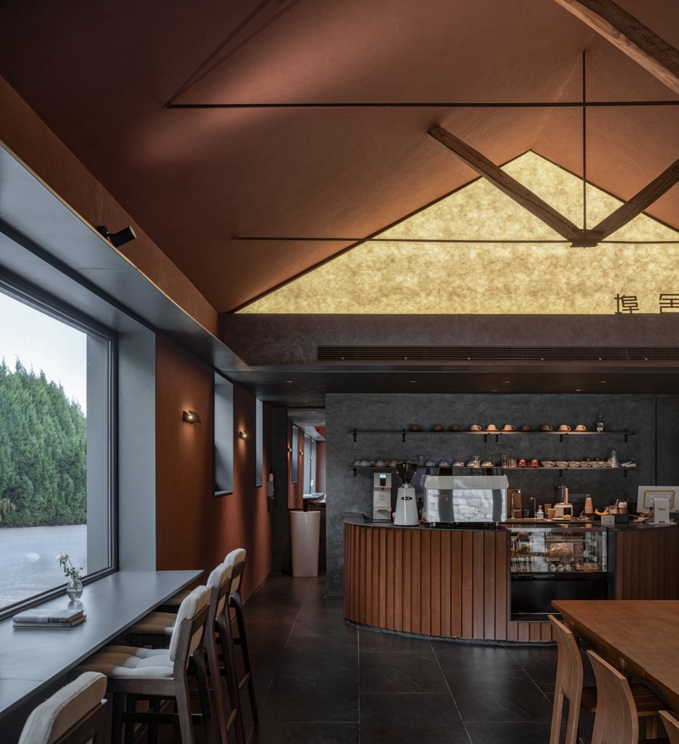 Bushe Boutique Hotel