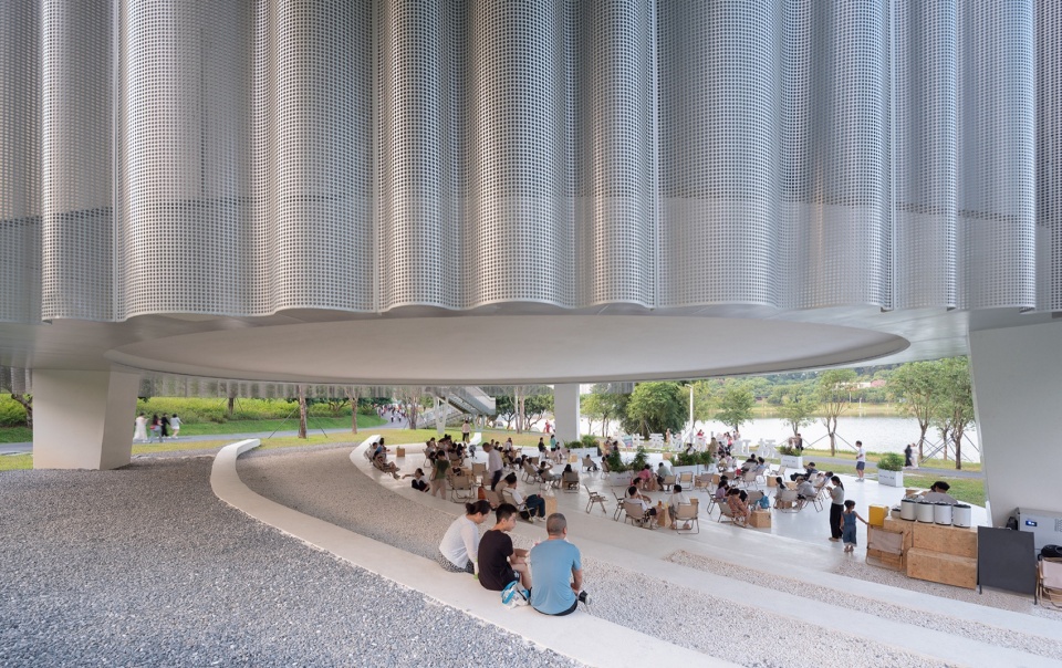 Sunshine Loft and Moon Pavilion