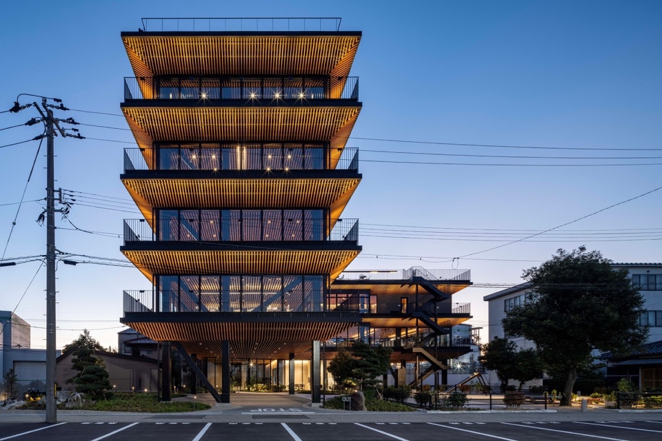 Juzen Chemical Corporation Head Office Building by KEY OPERATION INC ARCHITECTS