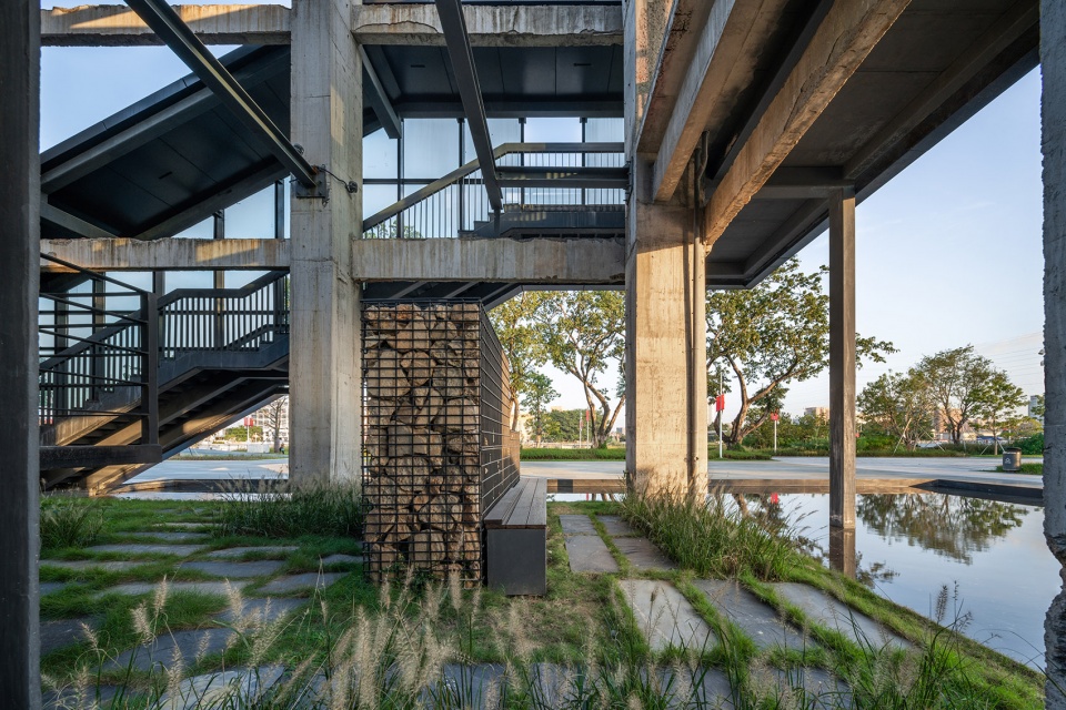 bricolage architecture