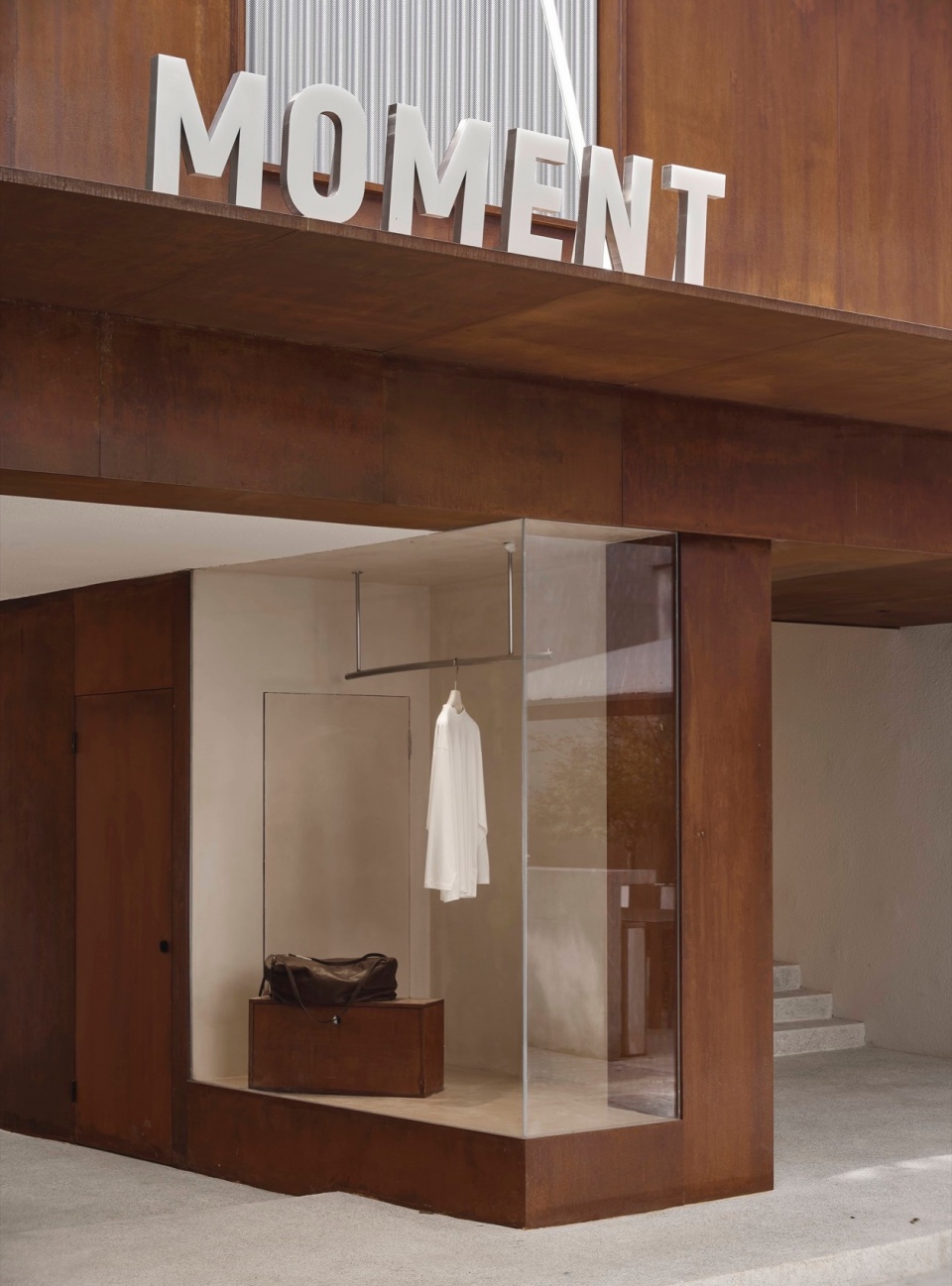 展示橱窗Display Window©Howie moment boutique store