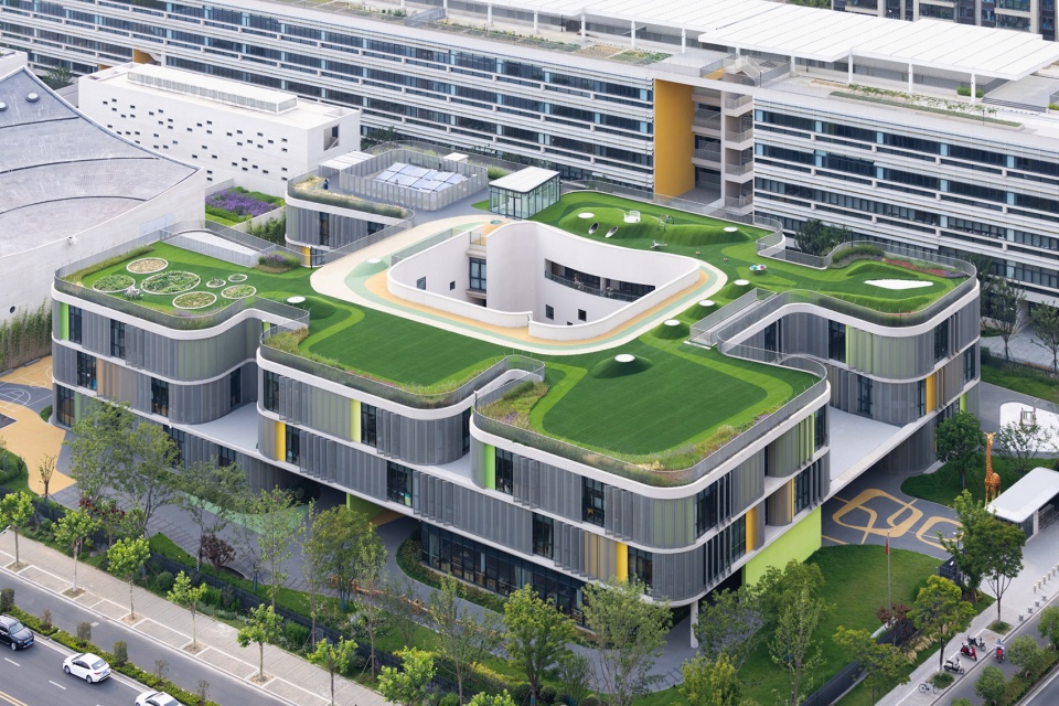 suzhou mountain bilingual school landscape by open zscape