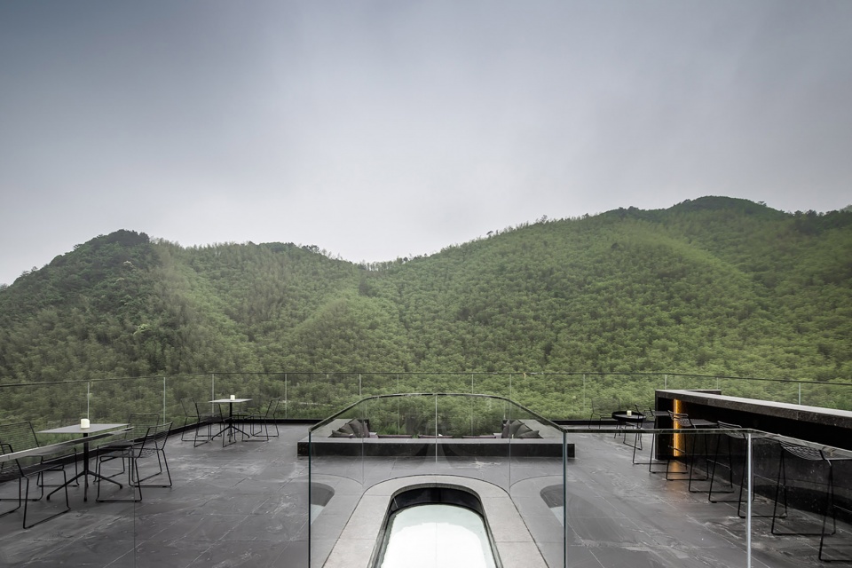 12linqiguyin zhejiang china by sua