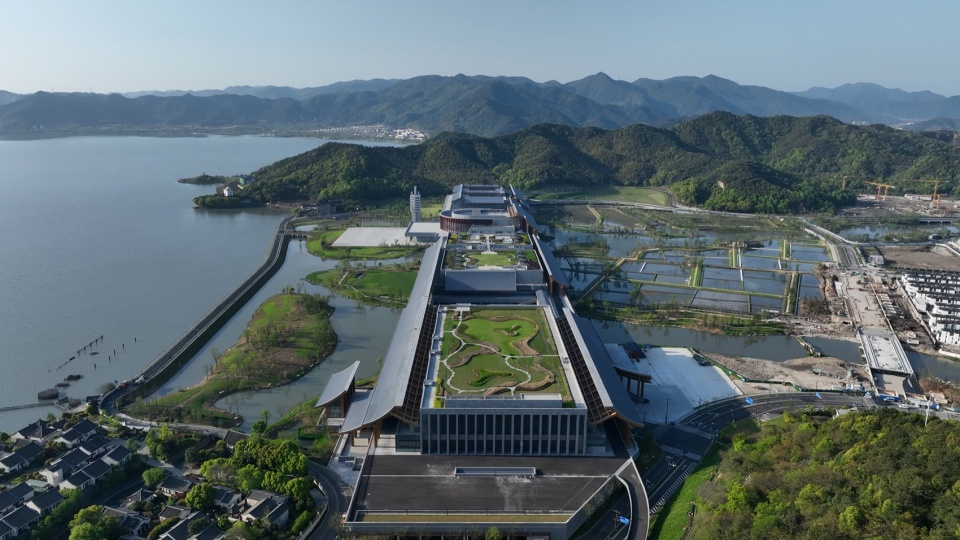 摄影:极客视觉 谢振国 © 汤桦建筑设计ningbo international conference center