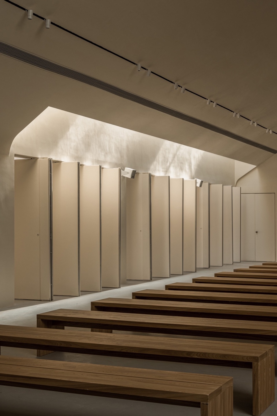 miho auditorium by xl design atelier