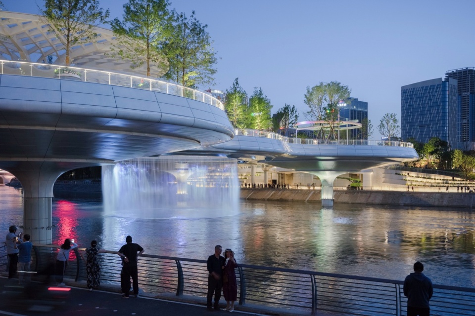 水幕SHOW(河狸景观摄影) chengdu floating park bridge