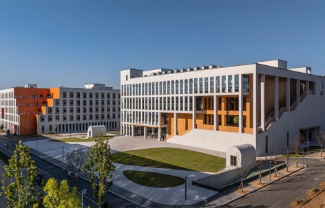 烟台城市科技职业学院二期-2，山东 / 超城建筑