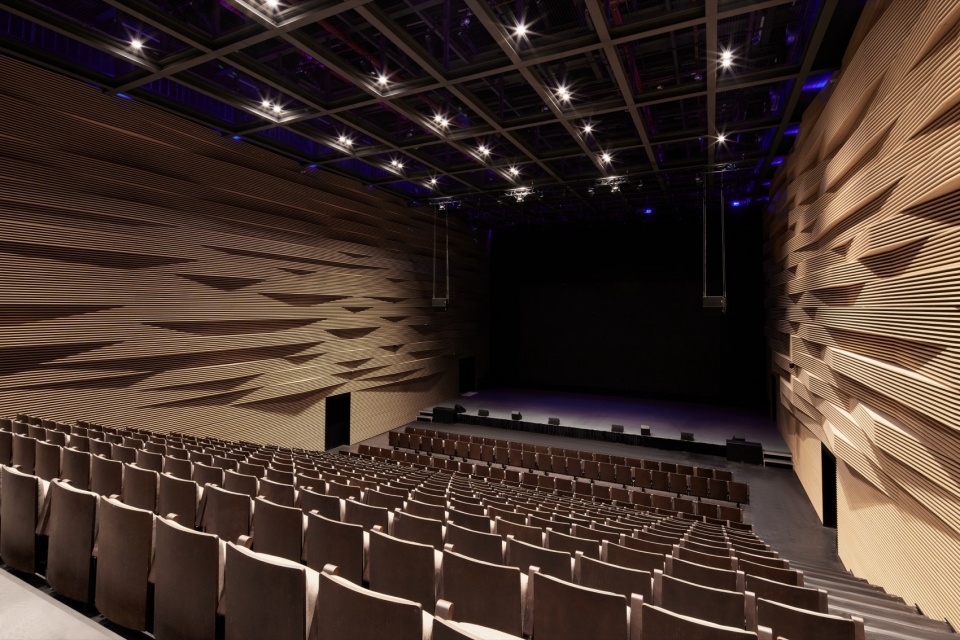 PES Nanchang Bamboo clad Multifunction hall 450 seats 竹覆面多功能厅 450座 Ding