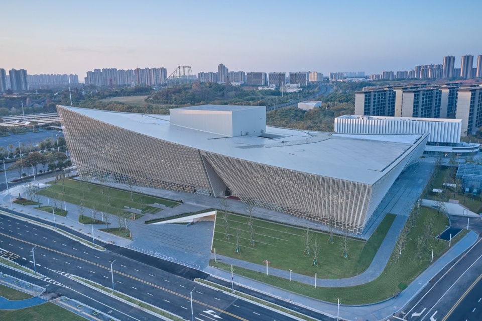 PES Nanchang North Facade 北 外立面 Yuhao Ding