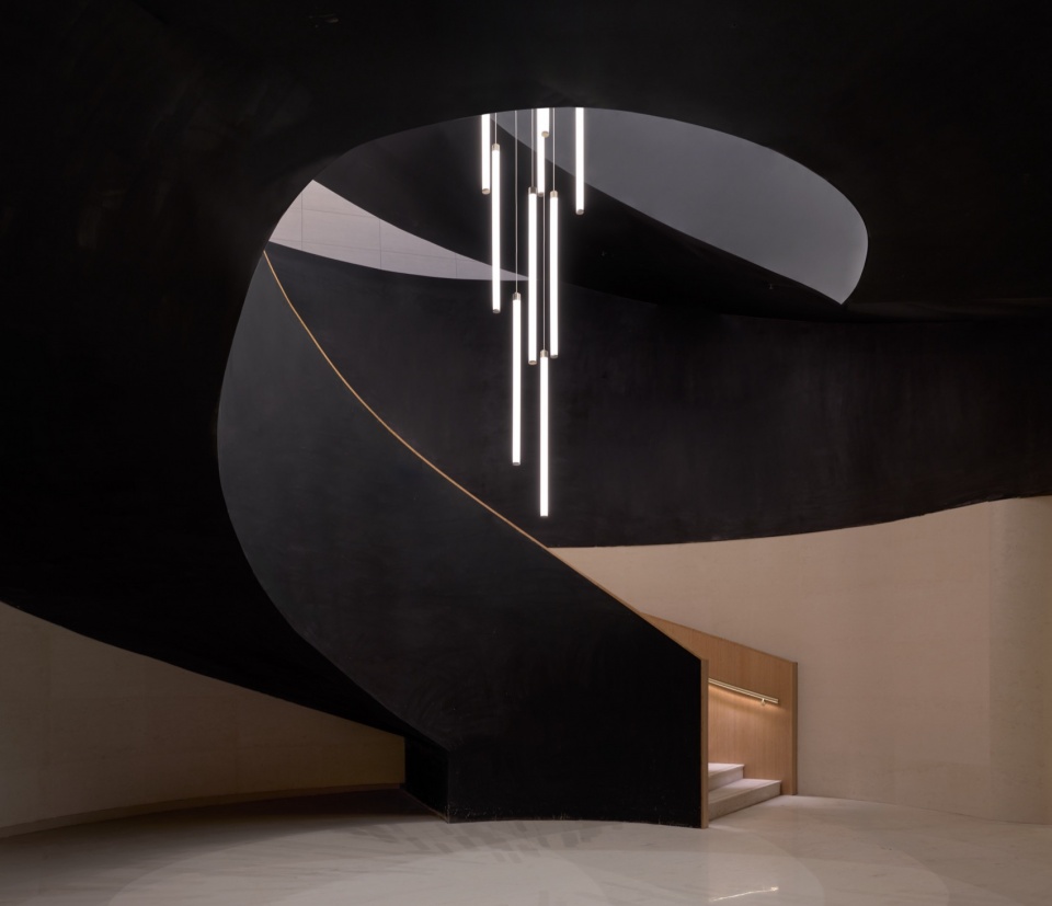 PES Nanchang central staircase and custom light 2 中央楼梯,定制照明 Virgile