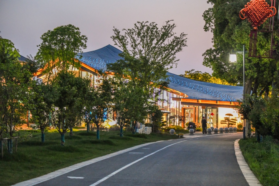 feijiabang village service center006 进村路口 向刚
