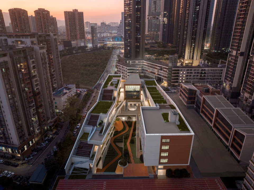 夜景鸟瞰 shenzhen longhua district qingquan foreign language junior school
