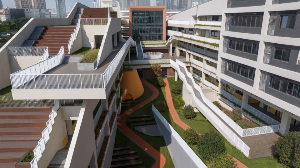 校园露台 shenzhen longhua district qingquan foreign language junior school