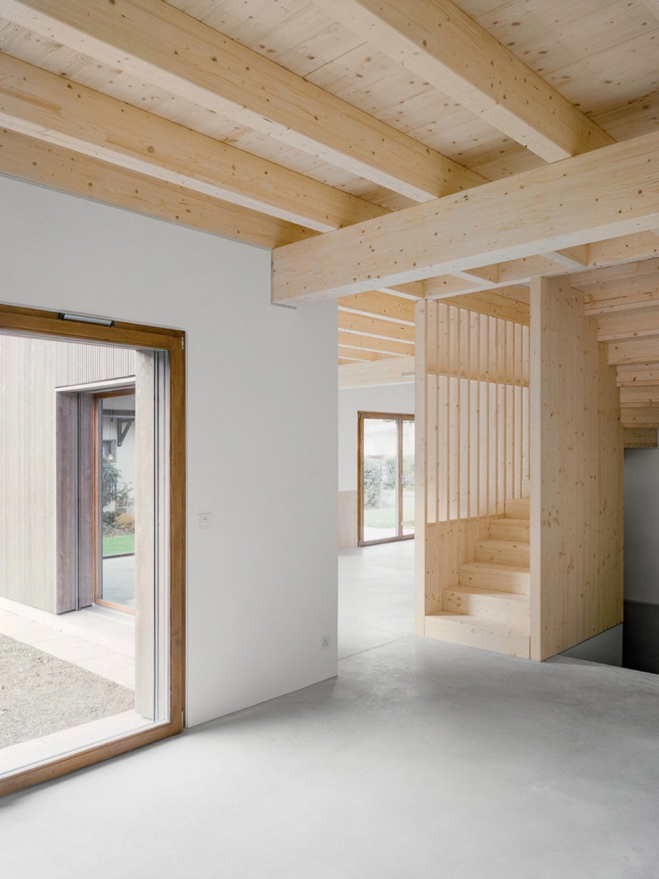 Construction of a villa in Veyrier by Lacroix Chessex