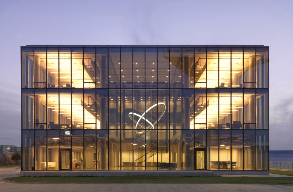 Dogus Technology Center by ERA Architects