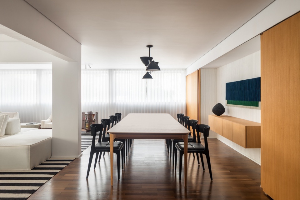 Renovation signed by Kuster Brizola Arquitetos 6wy