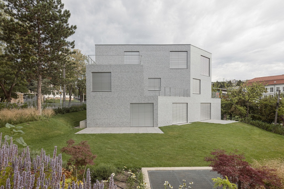 SA43 Apartments Project by Numbernow studio and Balazs Szelecsenyi
