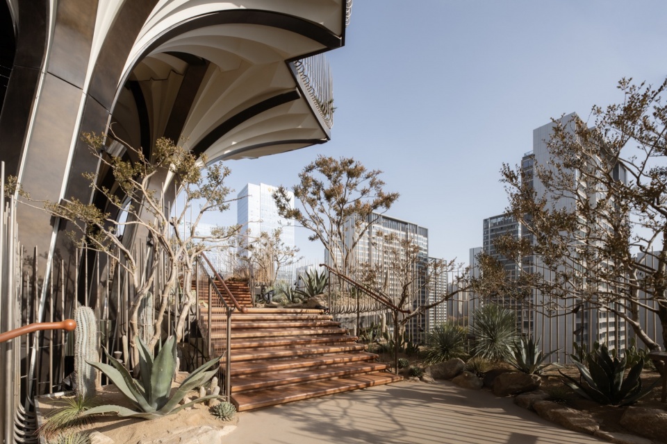 Xi an tree of the Mix city Xi an CR LAND by WTD GROUP