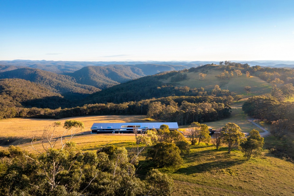 mountaintop bilpin resort by iapa