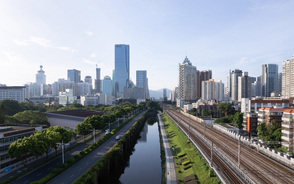 shenzhen zhaoxin huijin plaza by fuksas