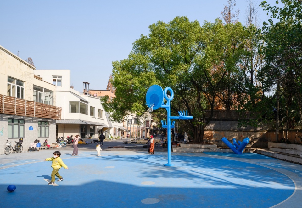 Xinhua Blue Sports Park China by 11ARCHITECTURE