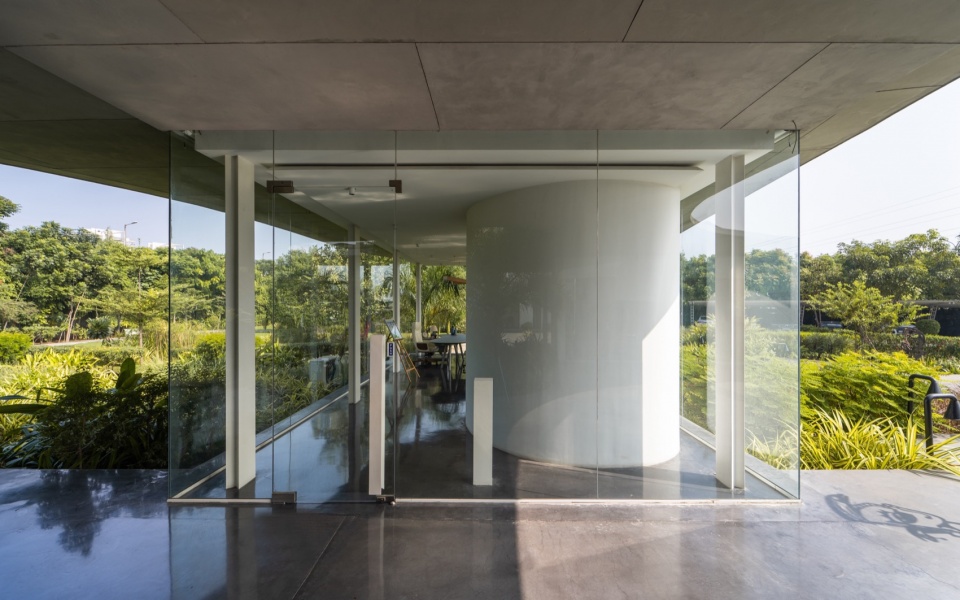 Amoeba Hiren Patel Architects