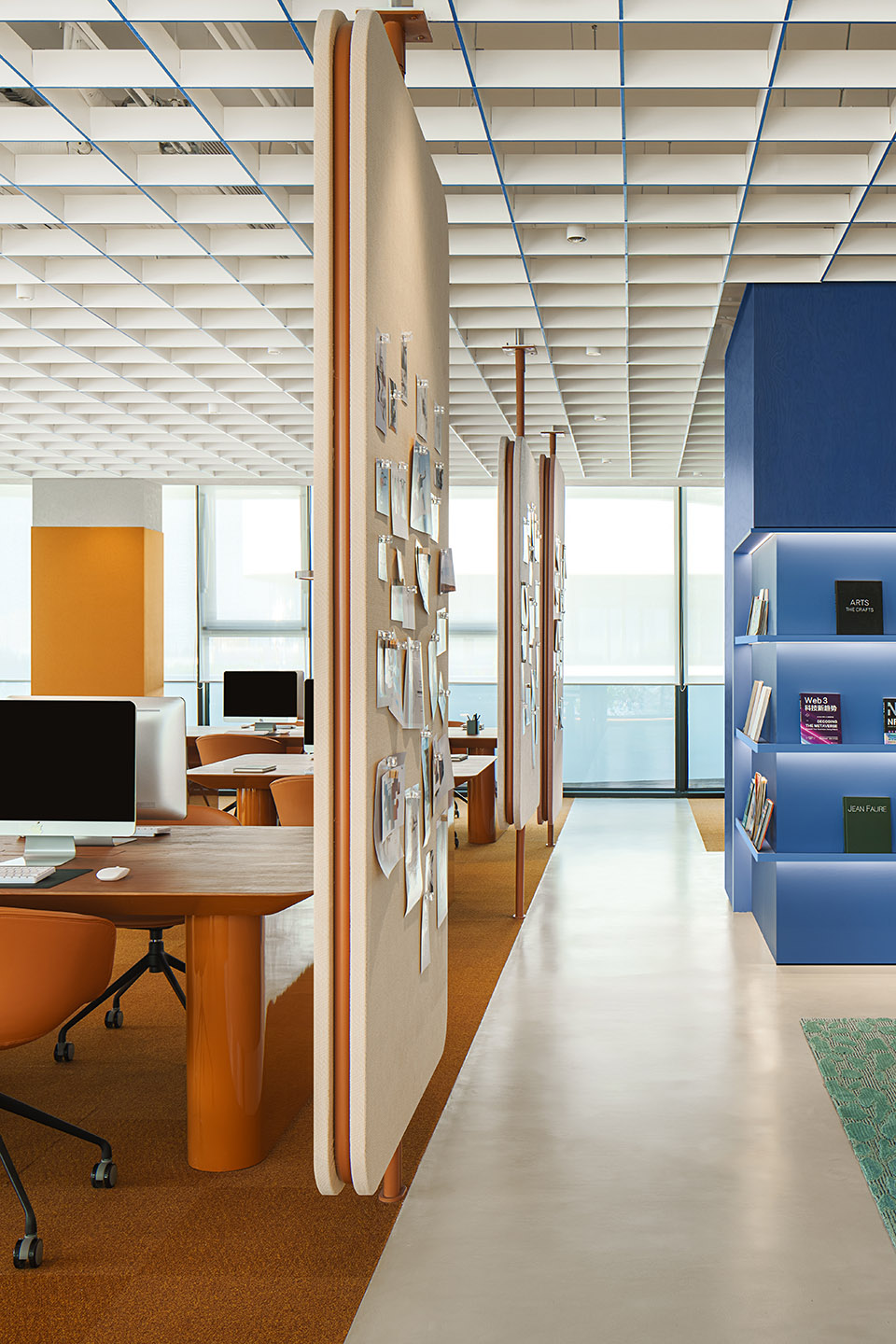 max show office hangzhou by ippolito fleitz group