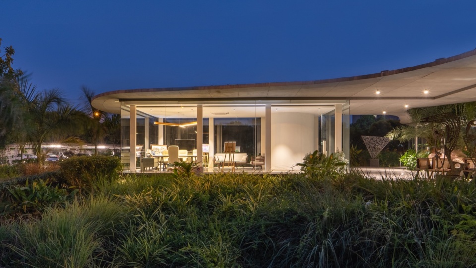 Amoeba Hiren Patel Architects