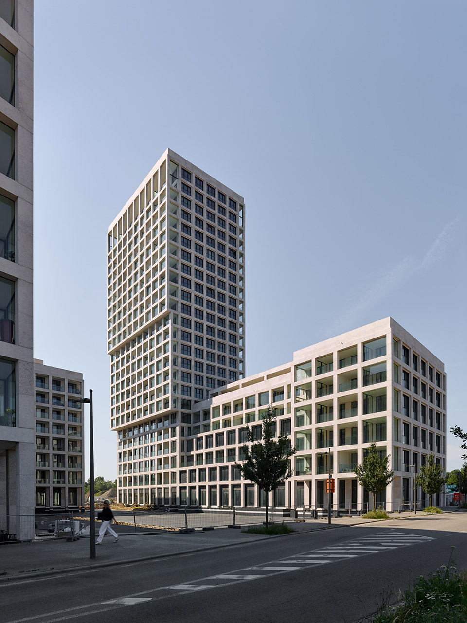 scheldehof by max dudler