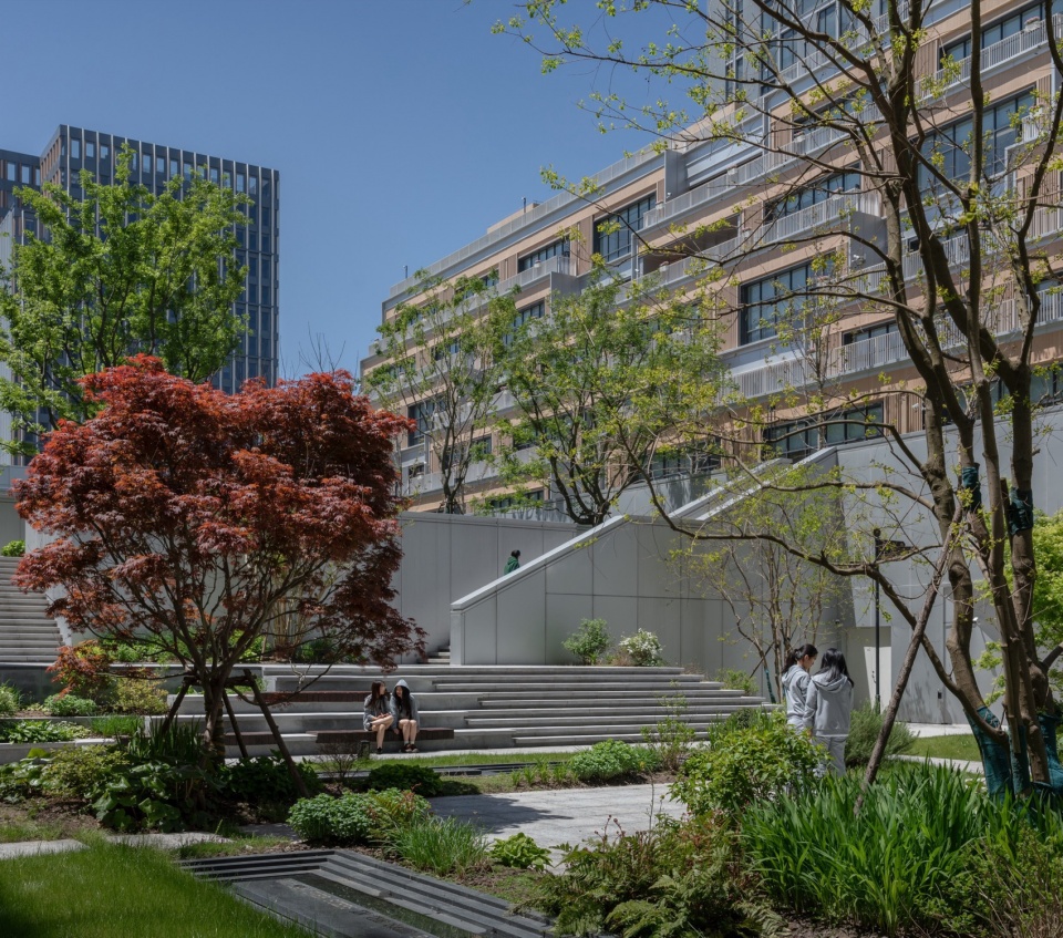 shanghai pinghe school jinding campus by cd design center