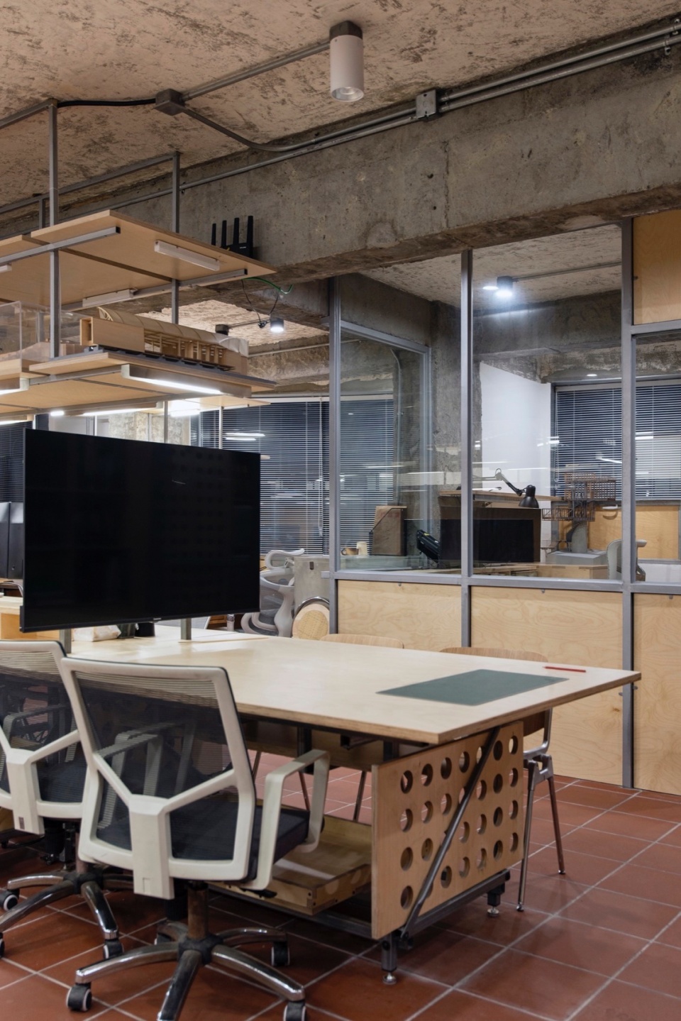RAW Office