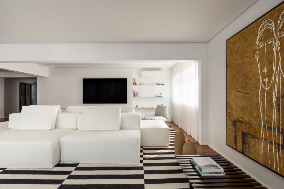 Renovation signed by Kuster Brizola Arquitetos