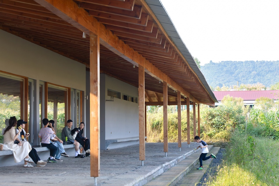 hangzhou digital farm operation center by studio dali architects