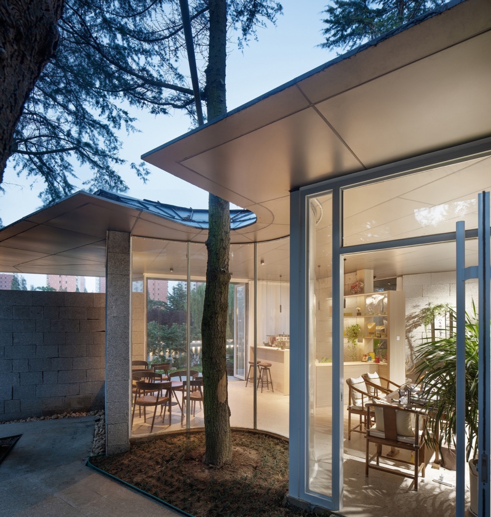 Greenscene Teahouse by Art Zen Architects