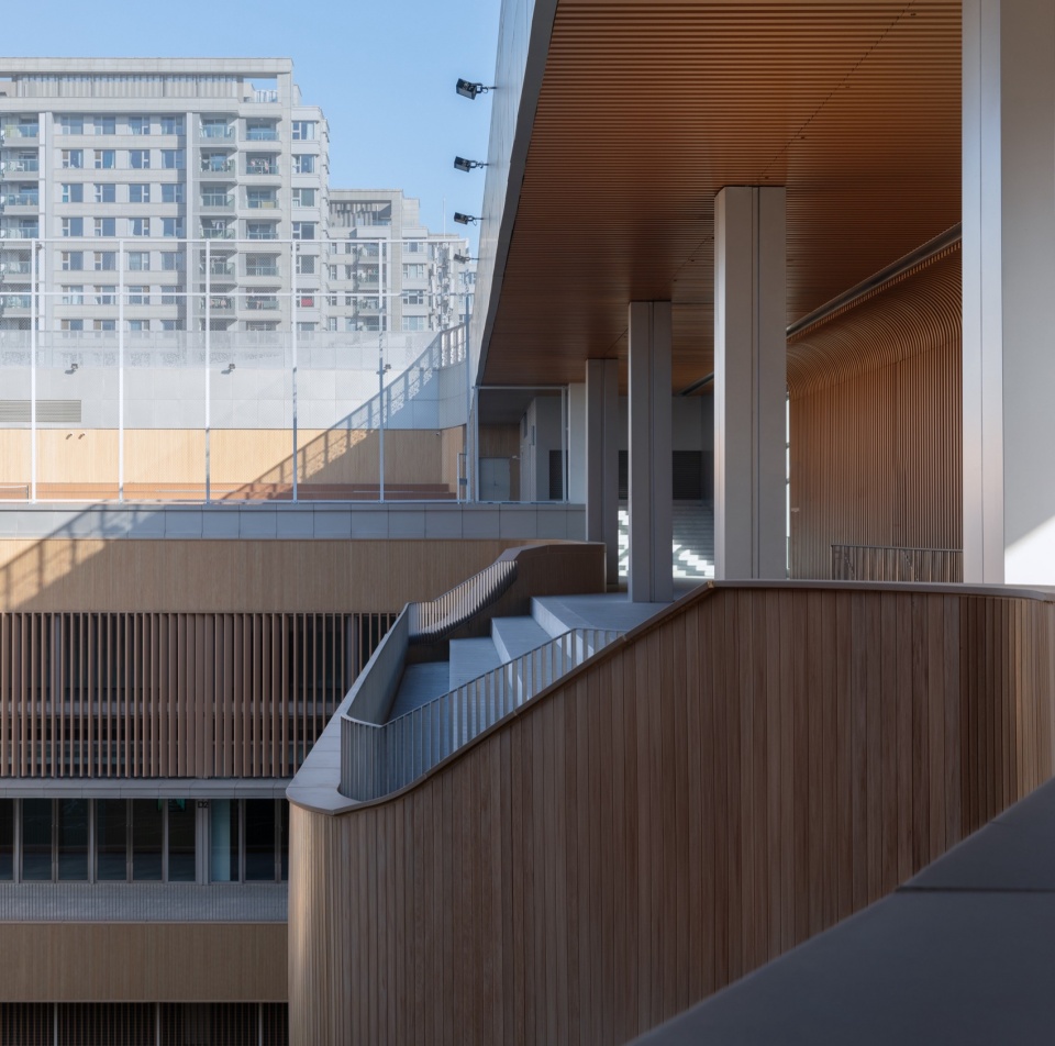 shanghai pinghe school jinding campus by cd design center