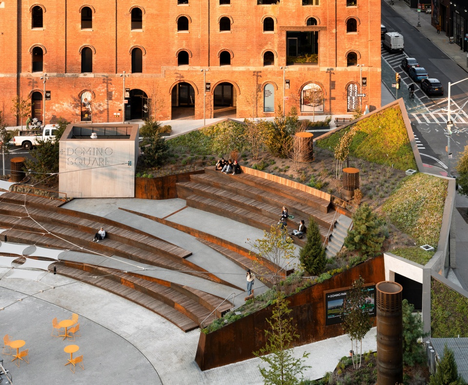domino square by studio cadena