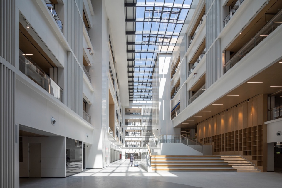 shanghai pinghe school jinding campus by cd design center